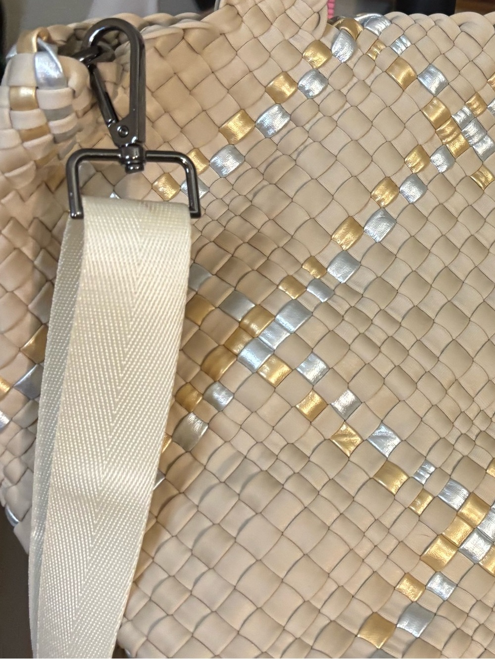 Parker & Hyde Beige Metallic Woven Tote Bag and Strap - Picture 7 of 10